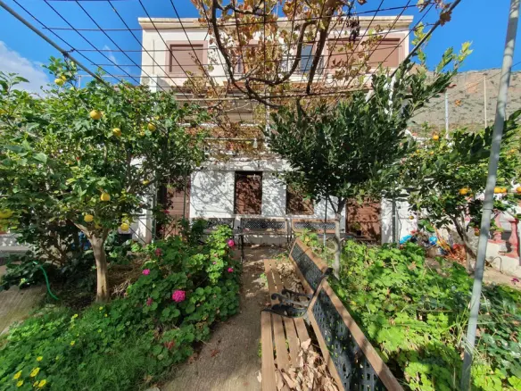 5-bedroom Detached House In Agios Nikolaos, Greece (260 M²)