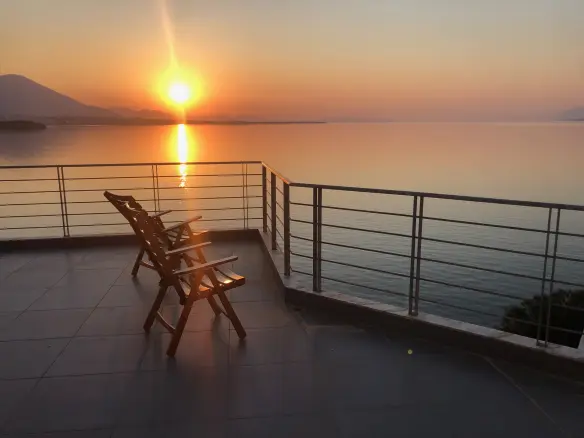 Flat In Greece (1.406 M²)