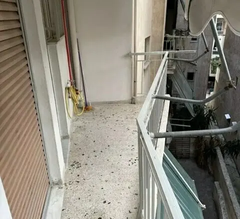 Flat In Greece (67 M²)