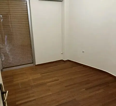 Flat In Greece (67 M²)