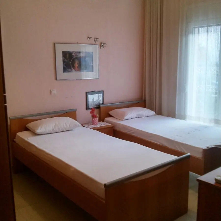 3-bedroom Flat In Easts Olimpos, Greece (99 M²)