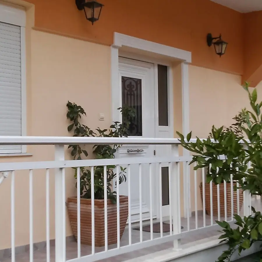 3-bedroom Flat In Easts Olimpos, Greece (99 M²)