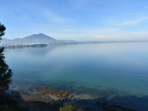 Flat In Greece (1.406 M²)