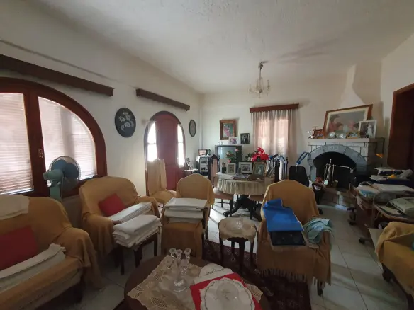 5-bedroom Detached House In Agios Nikolaos, Greece (260 M²)