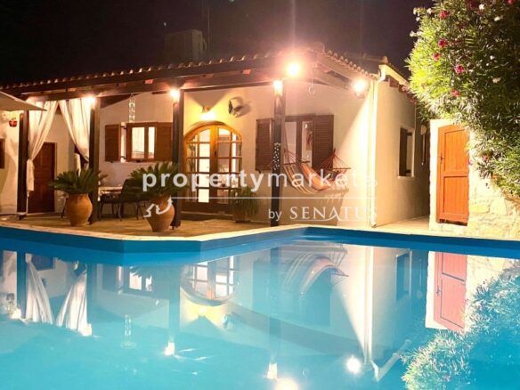 Villa 660 M²
