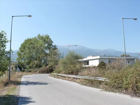 Business In Easts Olimpos, Greece (470 M²)