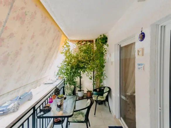 Flat In Greece (78 M²)