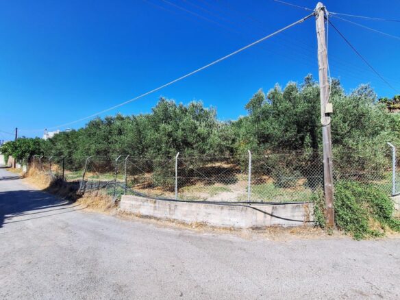 Large Plot Near University General Hospital Of Heraklion – Build Up To 1874 M2
