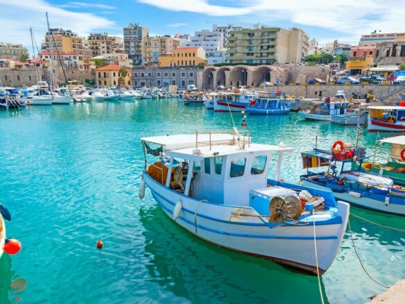 2–3 Bedroom House In Kaminia, Heraklion City, Crete