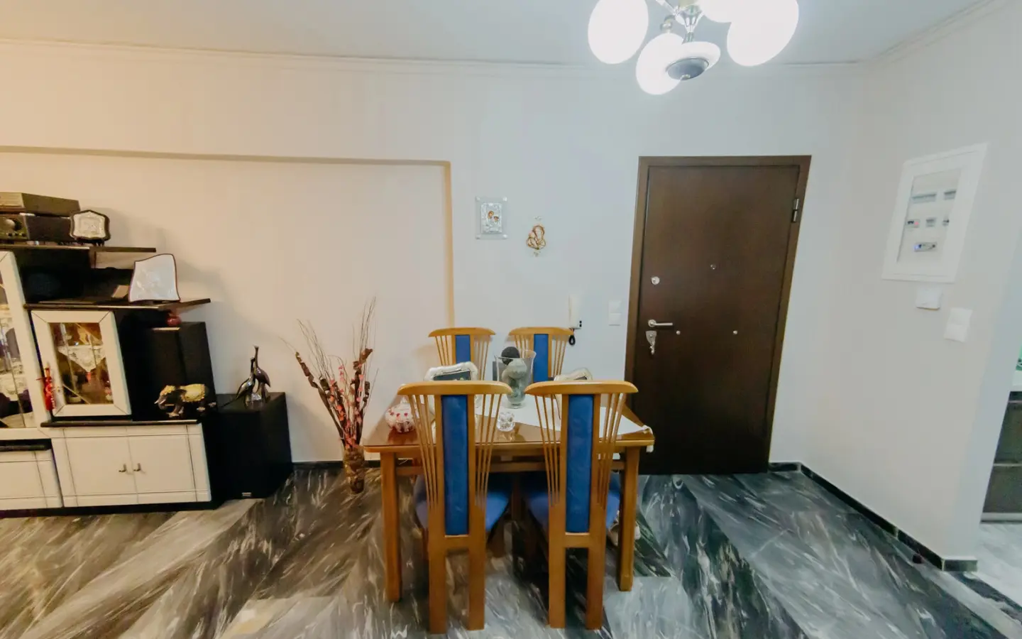 Flat In Greece (78 M²)