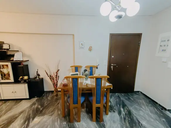 Flat In Greece (78 M²)