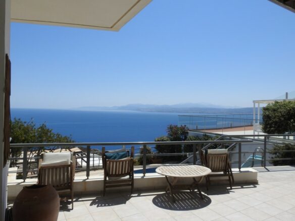 Villa Of X With View In Heraklion Bay