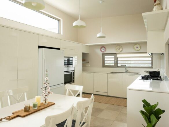 Exceptional Hilltop 7-bedroom Luxury Villa With Endless Views, Premium Amenities – Near Heraklion