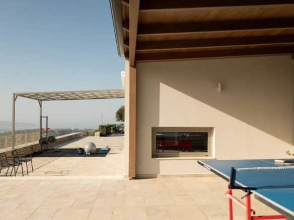 Exceptional Hilltop 7-bedroom Luxury Villa With Endless Views, Premium Amenities – Near Heraklion