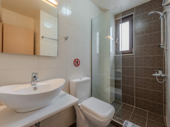 Modern 3-bedroom Seaview Villa With Pool In Paleokastro, Near Heraklion