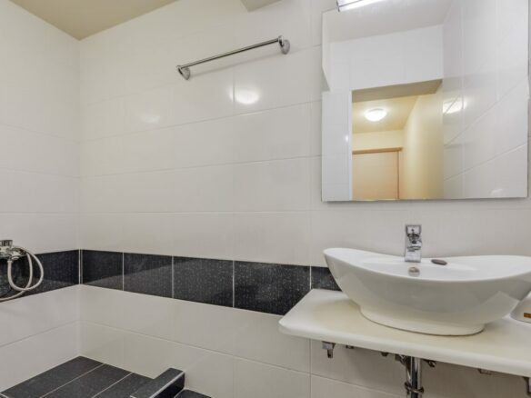 Modern 3-bedroom Seaview Villa With Pool In Paleokastro, Near Heraklion