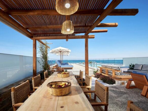 Unique, Luxurious 6-bedroom Beachfront Villa – Heraklion, Crete