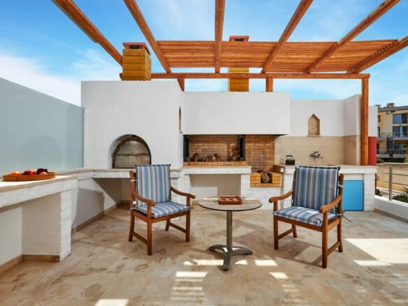 Unique, Luxurious 6-bedroom Beachfront Villa – Heraklion, Crete