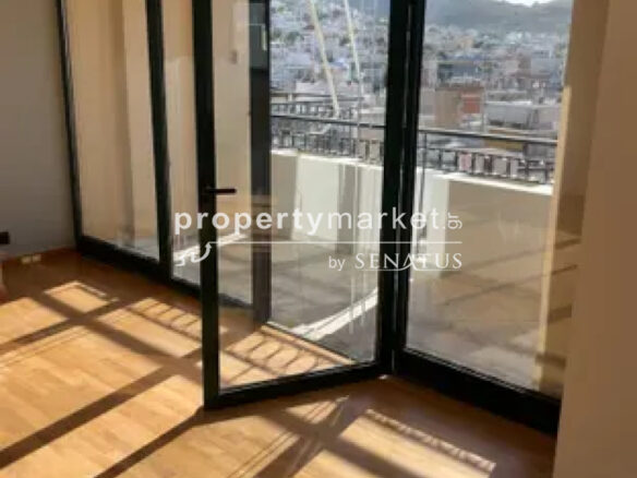 Apartment Of 180 M²