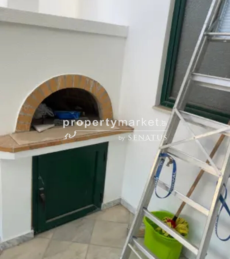 Apartment Of 180 M²