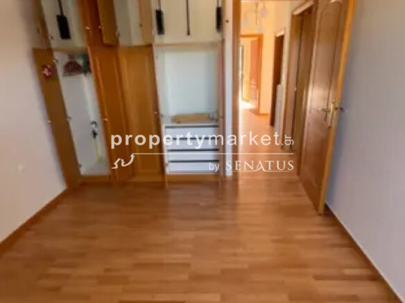 Apartment Of 180 M²