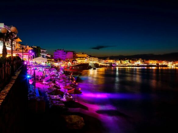 Luxury 5-bedroom Seafront Villa With Pool & Unobstructed Sea Views In Hersonissos, Crete