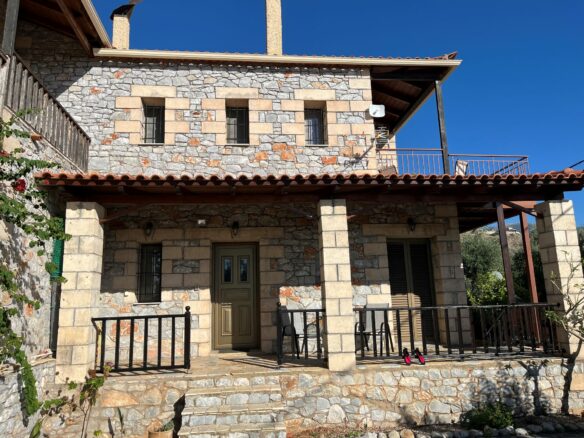 Maisonette Of 128 M² In Neochori, West Mani