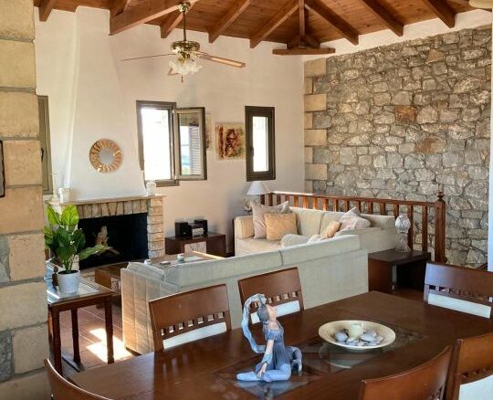 Maisonette Of 128 M² In Neochori, West Mani