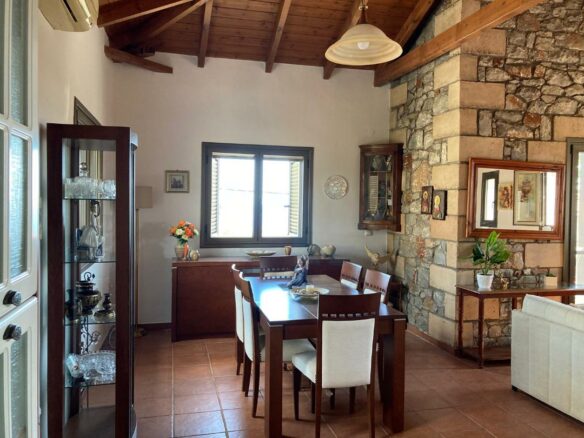 Maisonette Of 128 M² In Neochori, West Mani