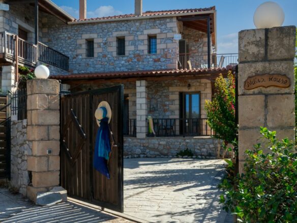 Maisonette Of 128 M² In Neochori, West Mani