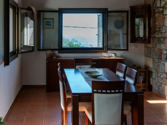 Maisonette Of 128 M² In Neochori, West Mani