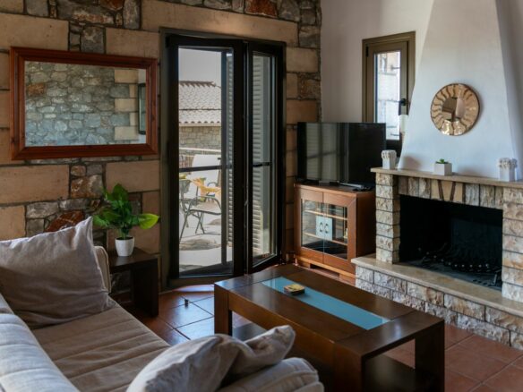 Maisonette Of 128 M² In Neochori, West Mani
