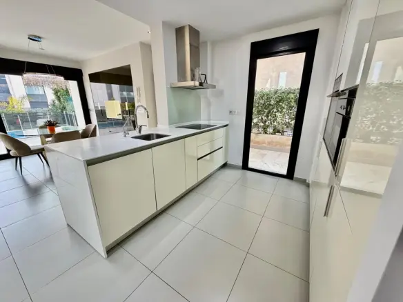 3-bedroom Villa In Rojales, Spain (125 M²)