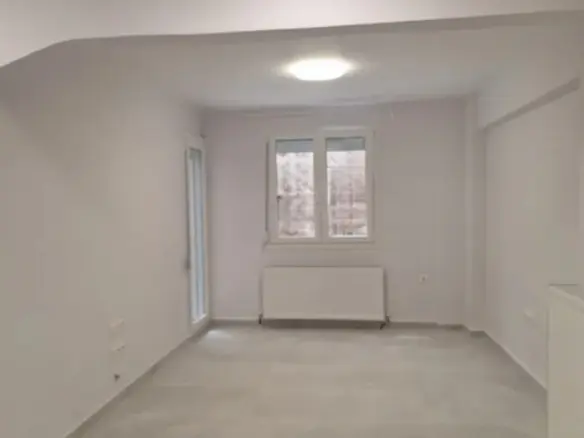 2-bedroom Flat In Center Of Thessaloniki, Greece (70 M²)