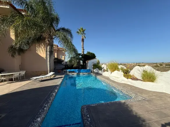 3-bedroom Villa In San Miguel De Salinas, Spain (170 M²)