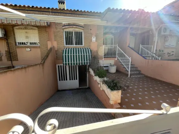 4-bedroom Terraced House In Pilar De La Horadada, Spain