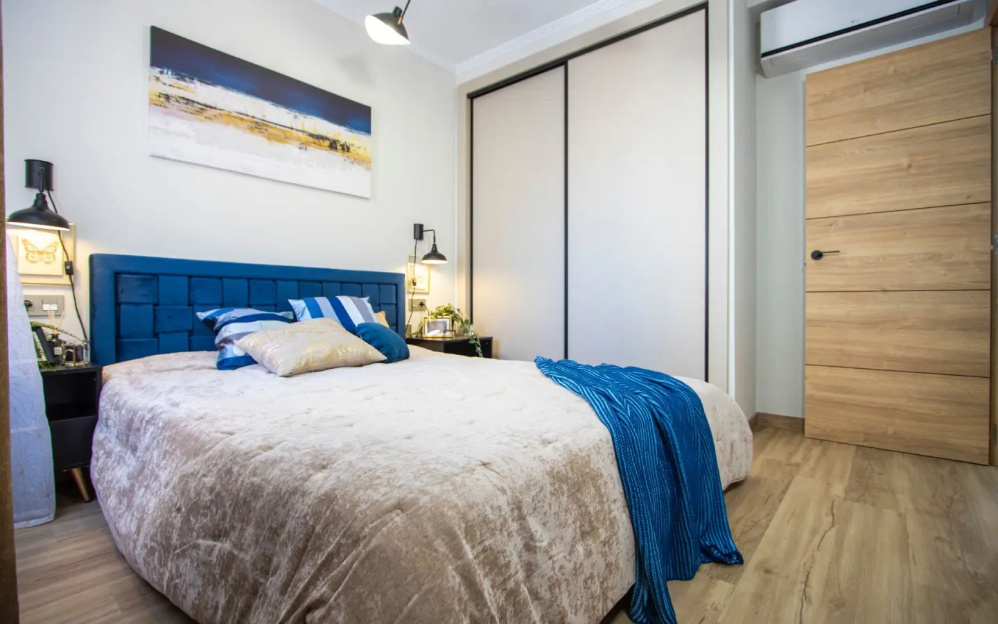 2-bedroom Apartment In Torrevieja, Spain (79 M²)