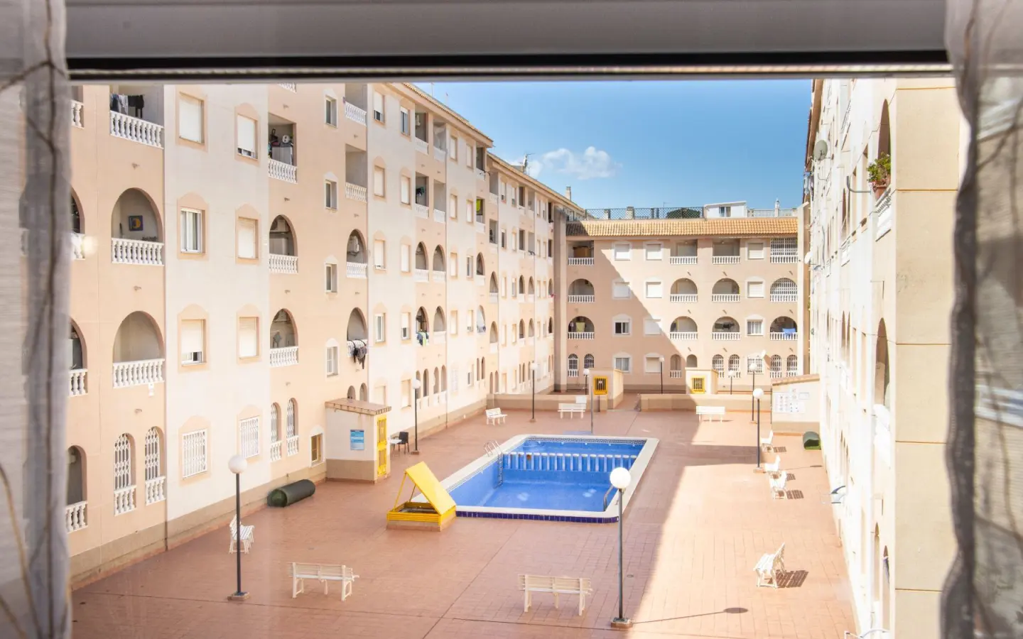 2-bedroom Apartment In Torrevieja, Spain (79 M²)