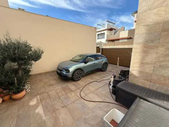 3-bedroom Villa In Los Montesinos, Spain (110 M²)