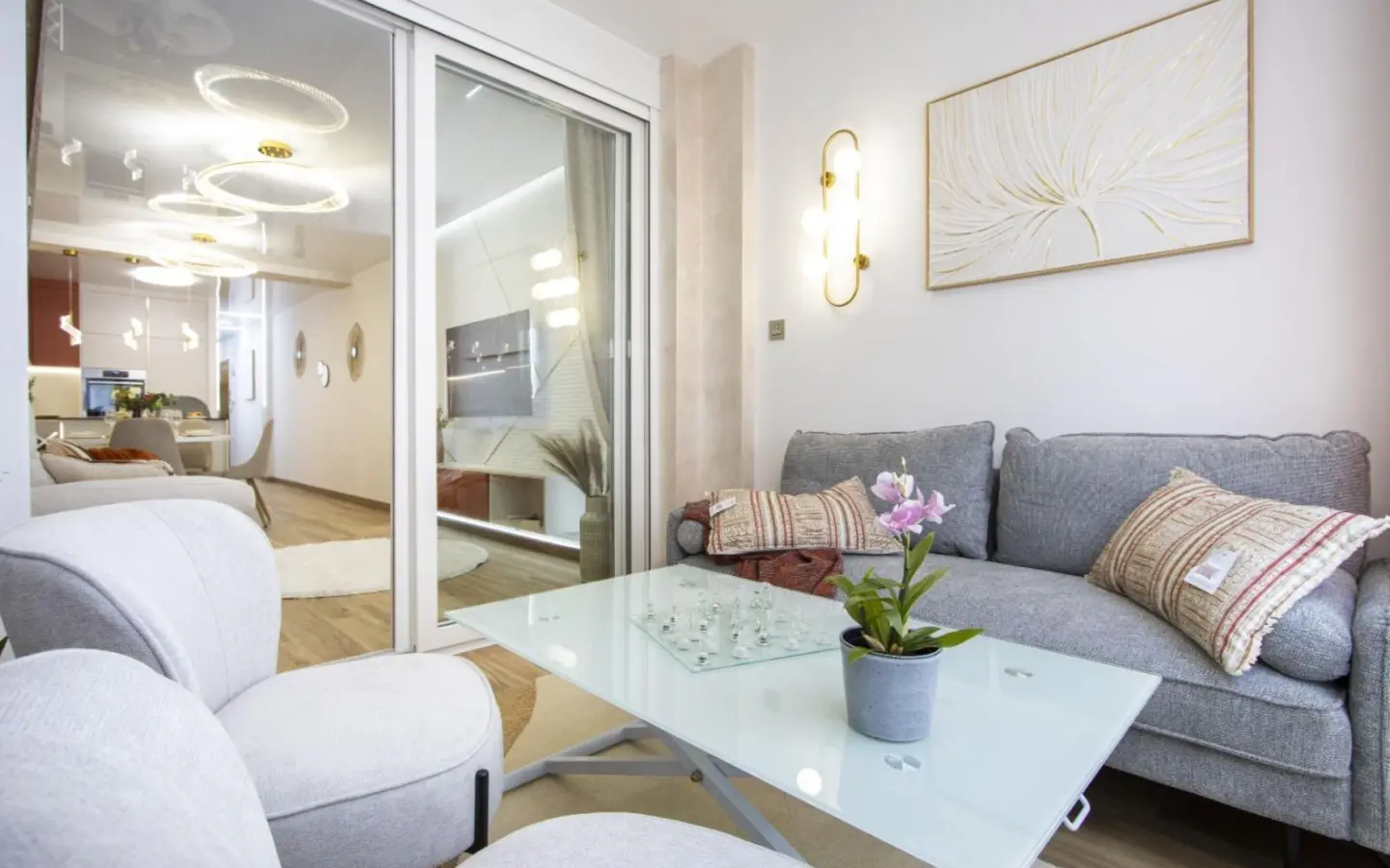 2-bedroom Apartment In Torrevieja, Spain (79 M²)