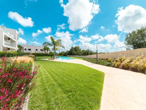 3-bedroom Apartment In Pilar De La Horadada, Spain (80 M²)