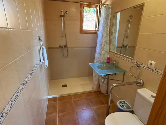 5-bedroom Flat In Aledo, Spain (3.000 M²)