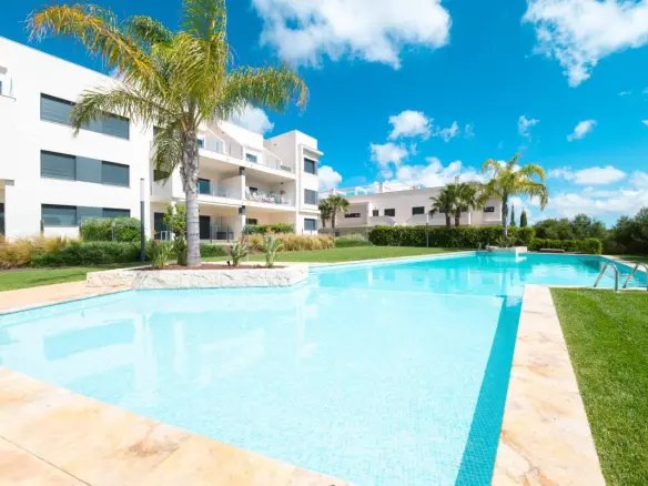 3-bedroom Apartment In Pilar De La Horadada, Spain (80 M²)