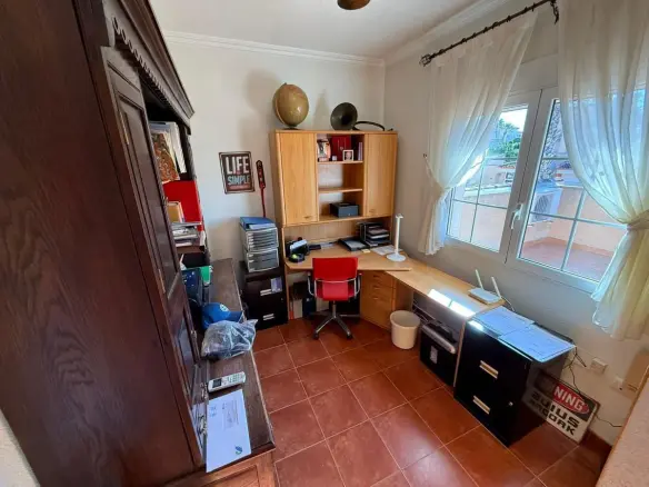 3-bedroom Villa In San Miguel De Salinas, Spain (170 M²)