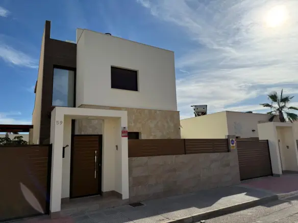 3-bedroom Villa In Los Montesinos, Spain (110 M²)