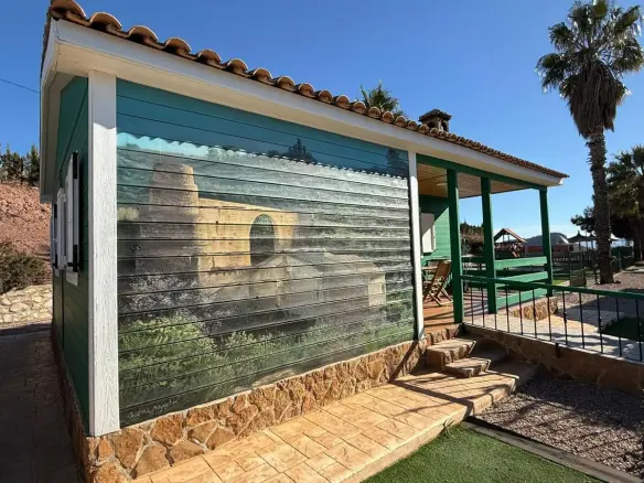 5-bedroom Flat In Aledo, Spain (3.000 M²)