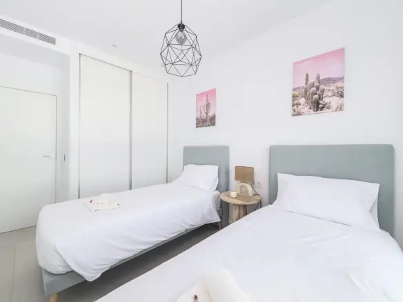 3-bedroom Apartment In Pilar De La Horadada, Spain (80 M²)