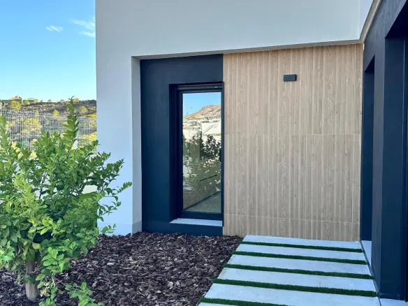 3-bedroom Villa In Finestrat, Spain (222 M²)