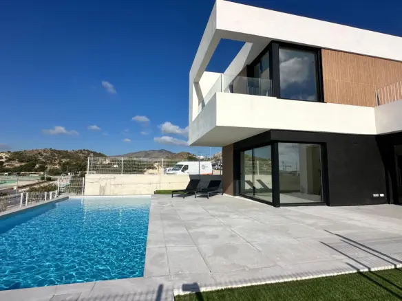 3-bedroom Villa In Finestrat, Spain (222 M²)