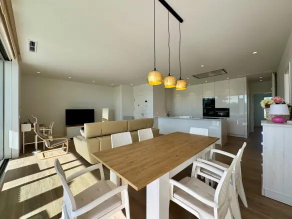 3-bedroom Apartment In Orihuela, Spain (203 M²)